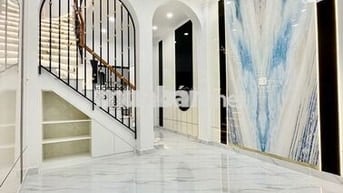 HOÀNG DIỆU Q4- 3 TẦNG - 37m2 - HẺM 4m- CHỈ 5 TỶ nhỉnh