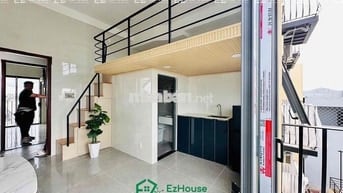 GẦN VĂN HIẾN - BAN CÔNG Ở 2-3  vô tư