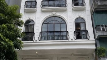 BÁN TÒA CHDV MỚI NGAY NGÃ 4 GÒ MÂY-KDC VĨNH LỘC, DÒNG TIỀN 175TR/THÁNG