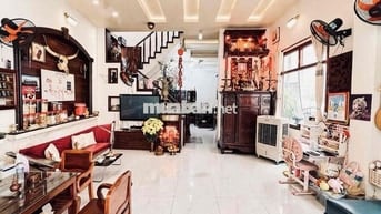 NHỈNH 5TỶ🔥HÀNG HIẾM-3TẦNG-XE HƠI-TÂN THUẬN TÂY, QUẬN 7
