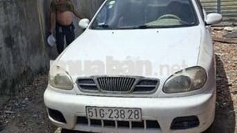 DAEWOO Lanoi.4C 2004 Trắng 4 chỗ