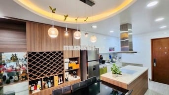 Cho thuê Gấp căn hộ SKY CENTER, 96m2, 3pn, 2wc, giá chỉ 22tr 