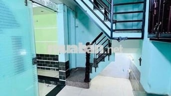 NHÀ ĐẸP TRỤC ĐƯỜNG TÔN ĐẢN - DTSD 243M2 - SHR NỞ HẬU NHẸ - CHỈ 4.X Tỉ