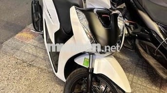Honda SH 125 2024 Trắng