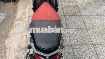Yamaha Nouvo Tự động màu Đen