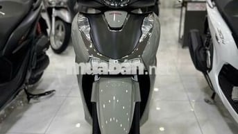 SH125iABS2024 Xám xi măng 1 chủ từ mới siêu lướt