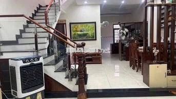Cho thuê nhà Fun nội thất ngay KDC Phú Hoà