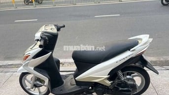 Yamaha Luvias 2013 Trắng