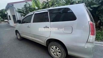 Toyota Innova J 2009 Bạc
