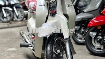 Honda Super Cub C125 Custom Edition 2025 Trắng