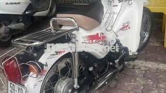 Honda Cup 50 Trắng Nữ