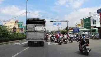 bán lô đất 100m2 thổ cư , có sổ