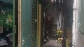 Nhà Trần Quang Khải, Quận 1, 19m2 đất, 2 tầng, 2.15 tỷ