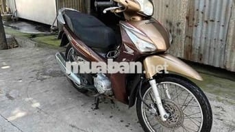 Honda Future Nâu