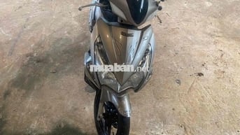 Honda Air Blade Bạc