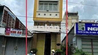 BÁN NHÀ PHỐ 3 LẦU -> 5PN + 3WC