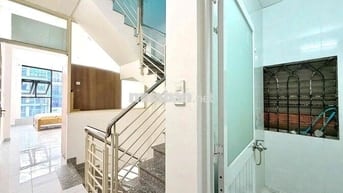 Nguyên Sàn 35m2 Có Thể Ở Hoặc Kinh Doanh Spa Nails Xăm Studio QTB