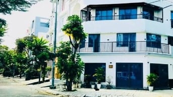 Cho thuê nhà căn góc , khu dân cư Phú Mỹ Quận 7