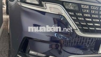 Kia Carnival Premium 8 chỗ Xanh 19000 km