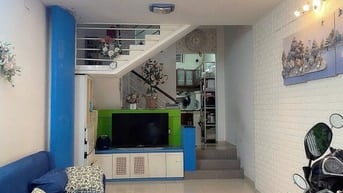 BÁN NHÀ HẺM 5 MÉT CÁCH MẠNG THÁNG 8 TÂN BÌNH