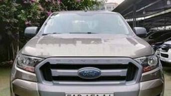 Ford Ranger 2017 1 cầu số tự động Vàng cát