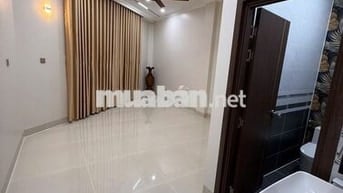 Cho thuê mặt bằng kinh doanh ở trung tâm Dĩ An