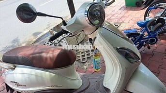 SYM Attila Venus 125 Fi Trắng Phun xăng điện tử