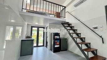 CHOTHUÊ DUPLEX BANCÔNG CỰCRỘNG NGAY SƯ VẠN HẠNH Q10