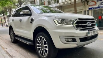 Ford Everest hàng nhập bản Titanium full 2 cầu sx 2019