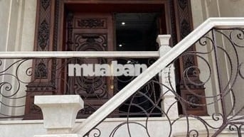 Cần cho thuê nguyên căn hẻm 433 Sư Vạn Hạnh gần VanHanh Mall. nhà đẹp