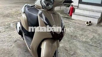 Honda Lead Vàng cát