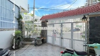 NHÀ PHỐ 3 TẦNG PHONG CÁCH ĐỊA TRUNG HẢI 4 PN FULL NT MỚI BẮC NHA TRANG