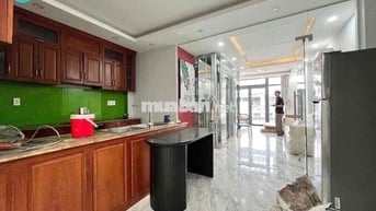 1PN Siêu Rộng, Gần Hàng Xanh, Điện Nước Rẻ, Ở Gia Đình Thoải Mái