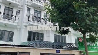 Nhà Mặt Tiền 4x17 1lửng 3lầu 5pn 4wc Sân Thượng 