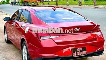 Elantra 2022 đời cao , lướt rẻ , sang trọng , chât