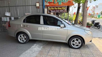 Chevrolet Aveo 2016 Bạc 5 chỗ
