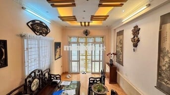 Bán gấp !!! Nhà đẹp lô góc thoáng sáng , nội thất sang trọng - 40m2 