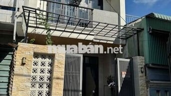 chính chủ bán nhà sổ hồng hoàn công đủ