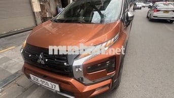Mitsubishi Xpander Cross 2023 Cam Đen 29.000 km