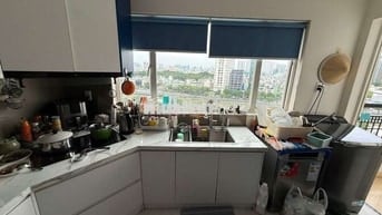 Cần bán căn hộ góc tầng cao chung cư Thế Hệ Mới quận 1, ban công lớn
