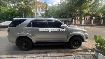 Toyota Fortuner 2015 Dầu Số sàn Bạc