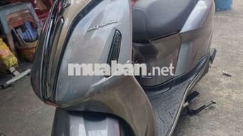 Yamaha Grande 2026 màu Xám