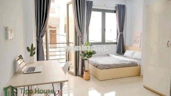 Cho Thuê Phòng Ban Công Gần Đại Học Kinh Tế - ĐH Hoa Sen - ĐH Sài Gòn