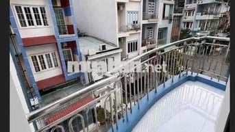 Cho thuê nguyên tầng - Nguyễn Hữu Cảnh