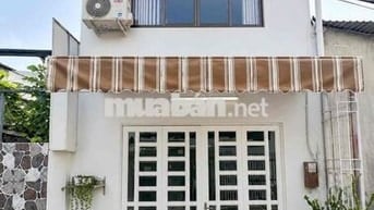 Nhà nguyên căn đầy đủ nội thất đg Lê Văn Lương