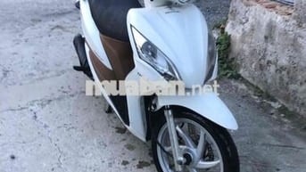 Honda Vision 2013 Trắng Bs Tphcm Giấy Tờ Đây Đu.