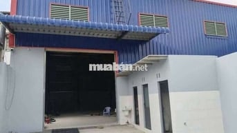 Xưởng Dĩ An mới 100% 600m giá 40tr có sân