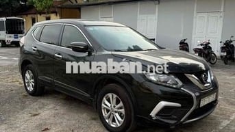 Nissan X-Trail Đen 5 chỗ