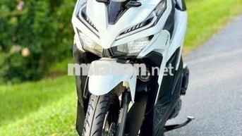 Honda Vario 125c 2022 Trắng đen 17000 km.Siêu Keng