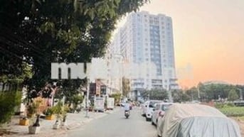 Nhà Bình Thạnh - Hẻm ô tô thông Bùi Đình Túy - 42m² - 4.7 tỉ